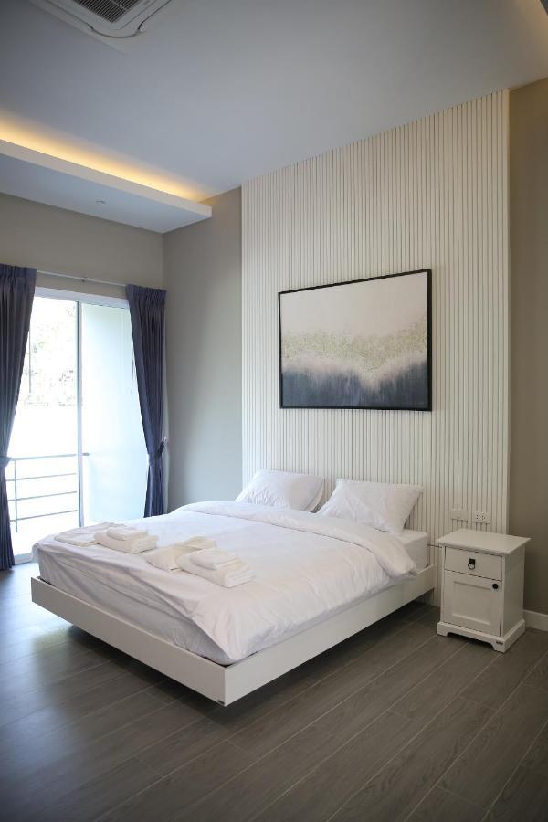Отель Club45 Kham Yai Экстерьер фото